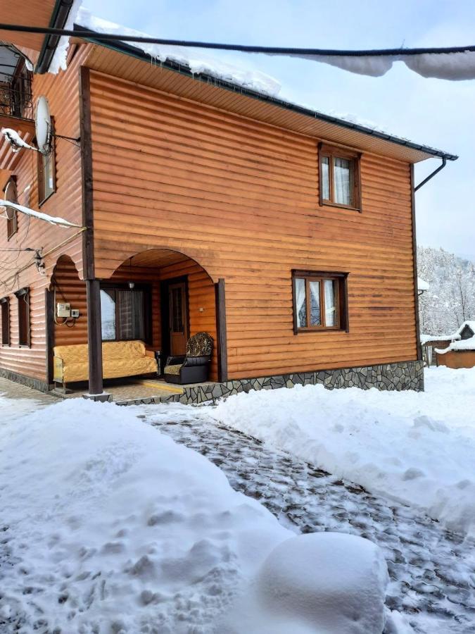 Cottage "Kliverent" Яремча Экстерьер фото