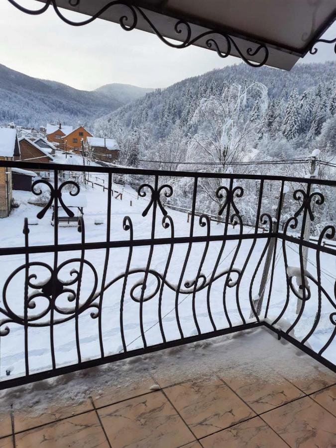 Cottage "Kliverent" Яремча Экстерьер фото