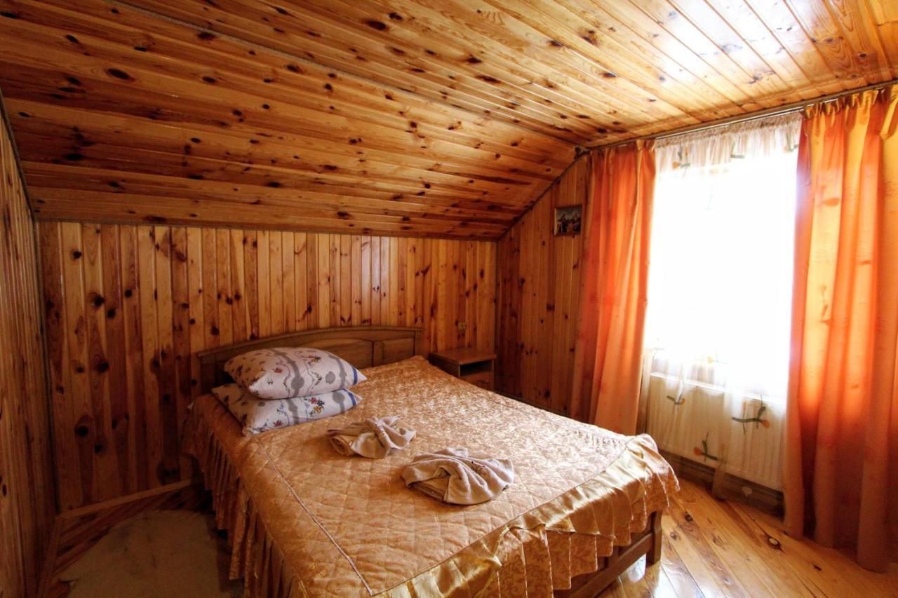 Cottage "Kliverent" Яремча Экстерьер фото