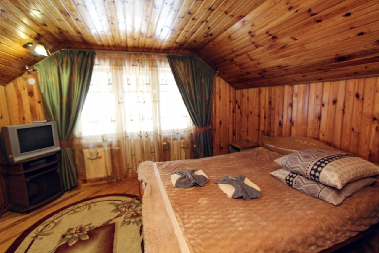 Cottage "Kliverent" Яремча Экстерьер фото