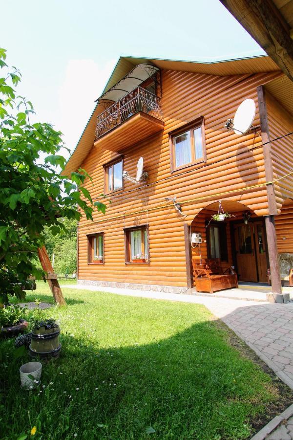 Cottage "Kliverent" Яремча Экстерьер фото