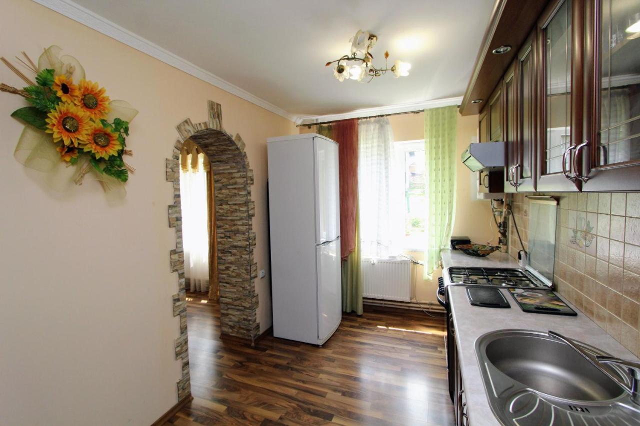 Cottage "Kliverent" Яремча Экстерьер фото