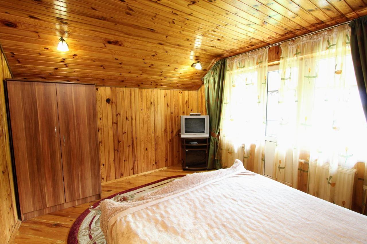 Cottage "Kliverent" Яремча Экстерьер фото